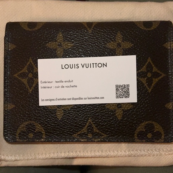 Louis Vuitton Unisex Monogram ID Business Card Holder Bifold Credit Card Holder - Picture 14 of 16